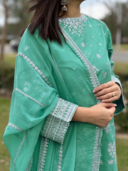 Lawn Embroidered 3Piece IB - 376