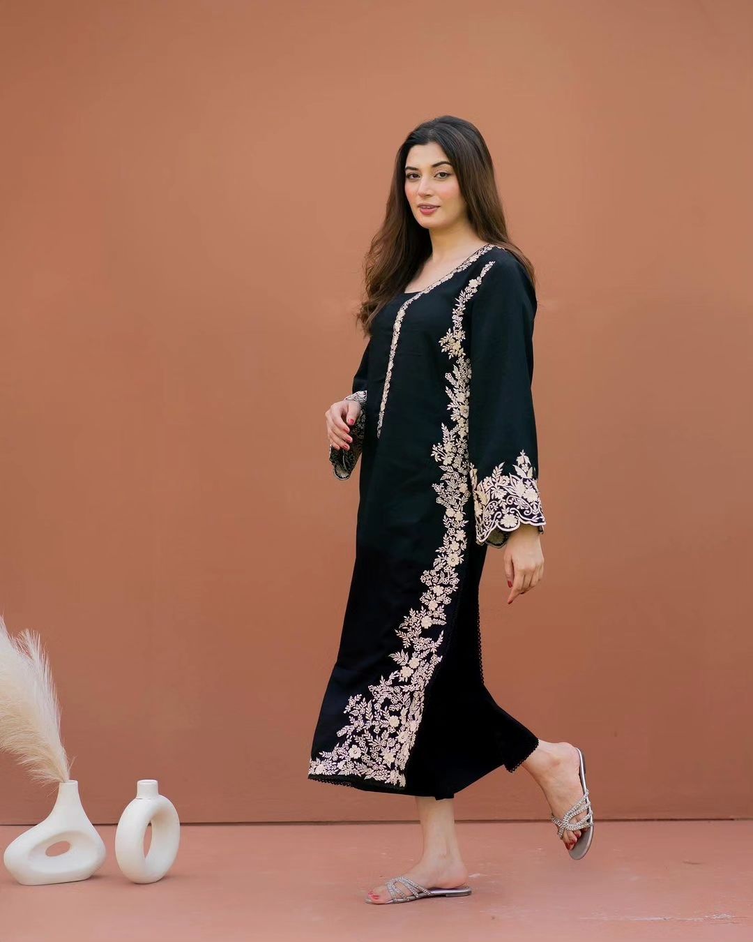 Lawn Embroidered Stitched 2Piece IB - 371 (BLK)