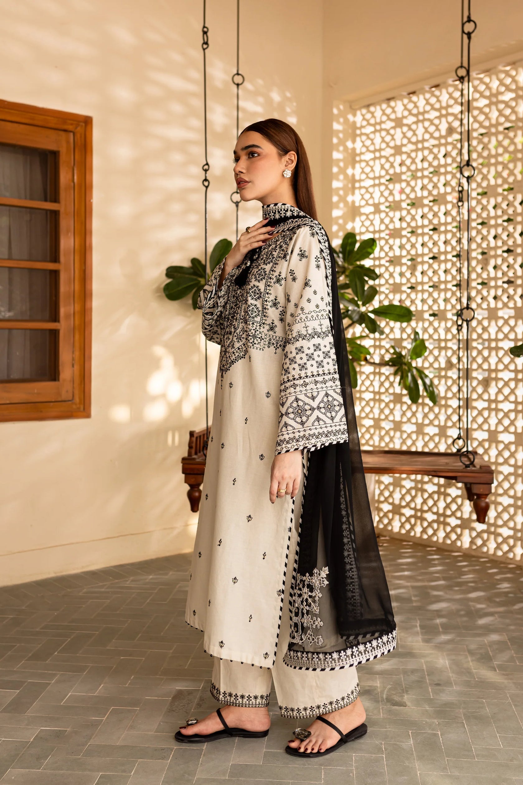 Lawn Embroidered Stitched 3Piece IB - 351