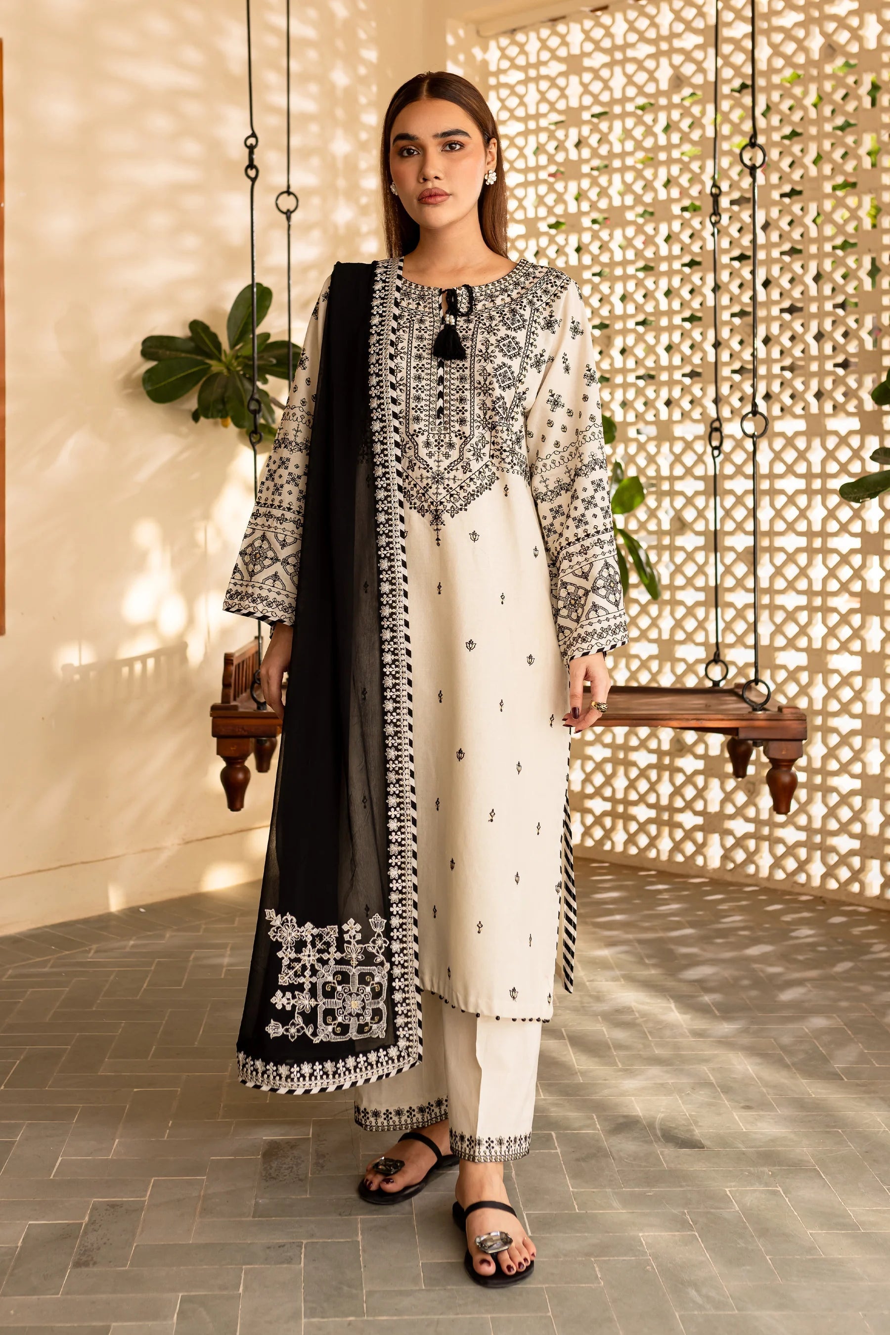 Lawn Embroidered Stitched 3Piece IB - 351