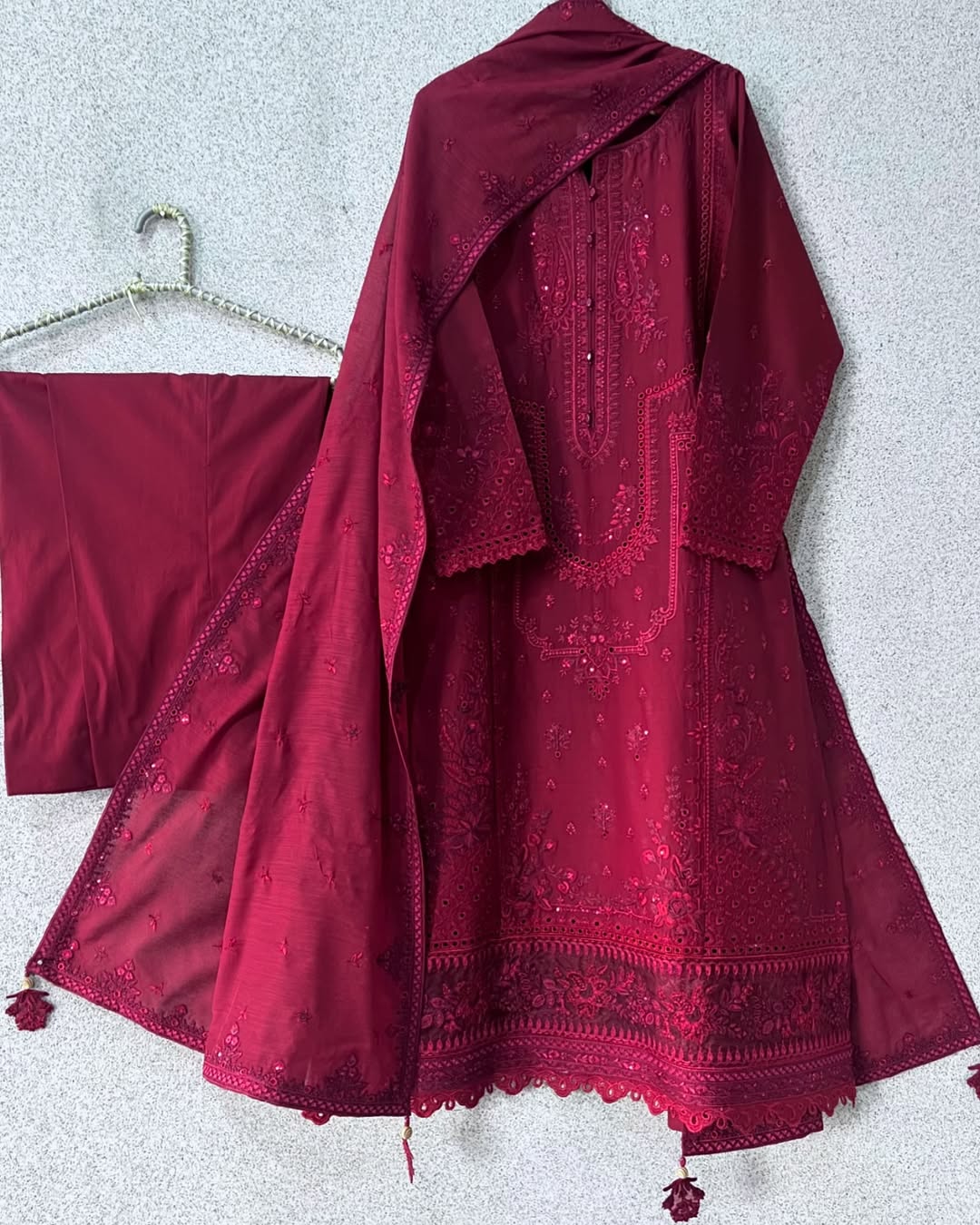 Lawn Embroidered 3Piece IB - 417