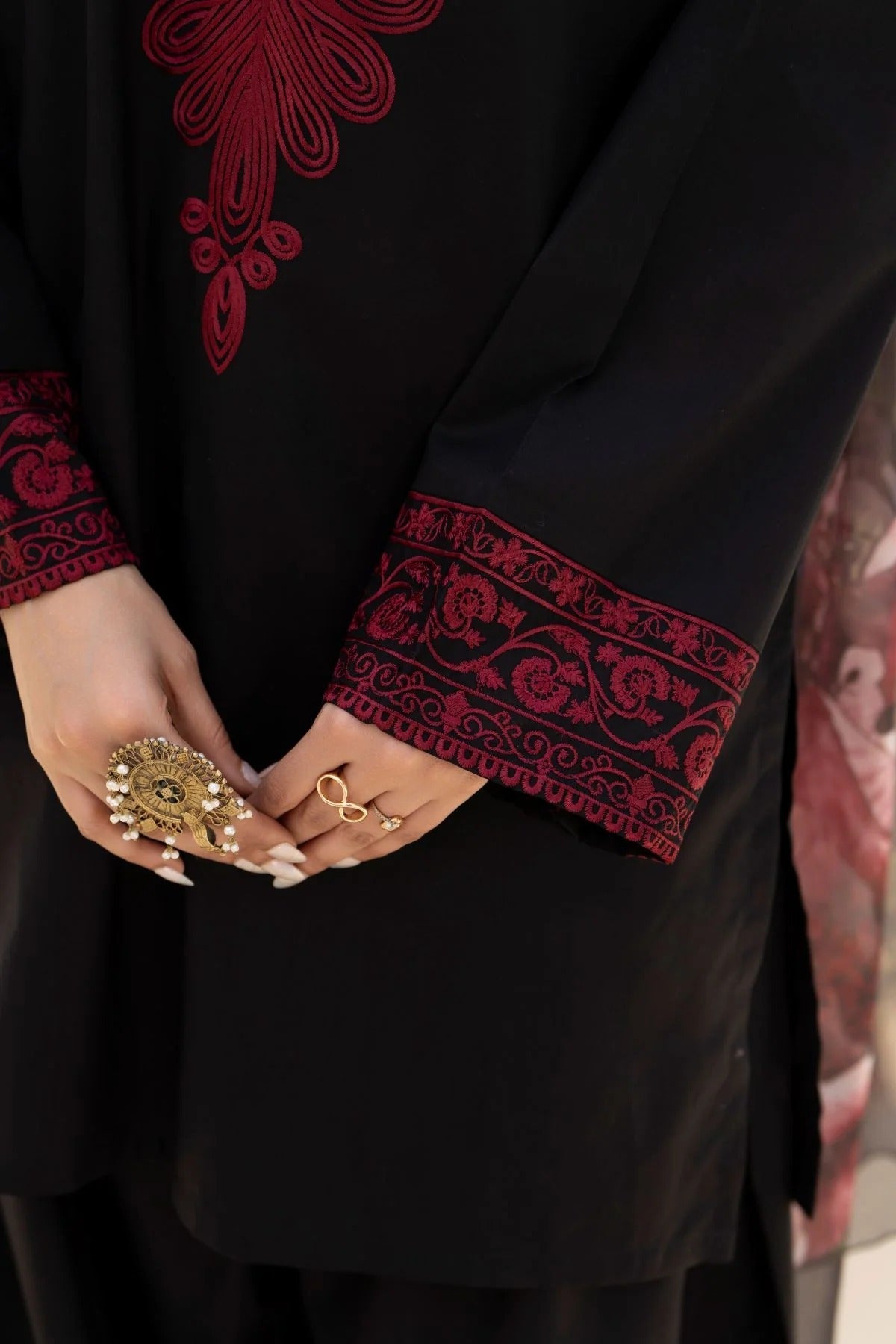 Lawn Embroidered Stitched 3Piece IB - 394