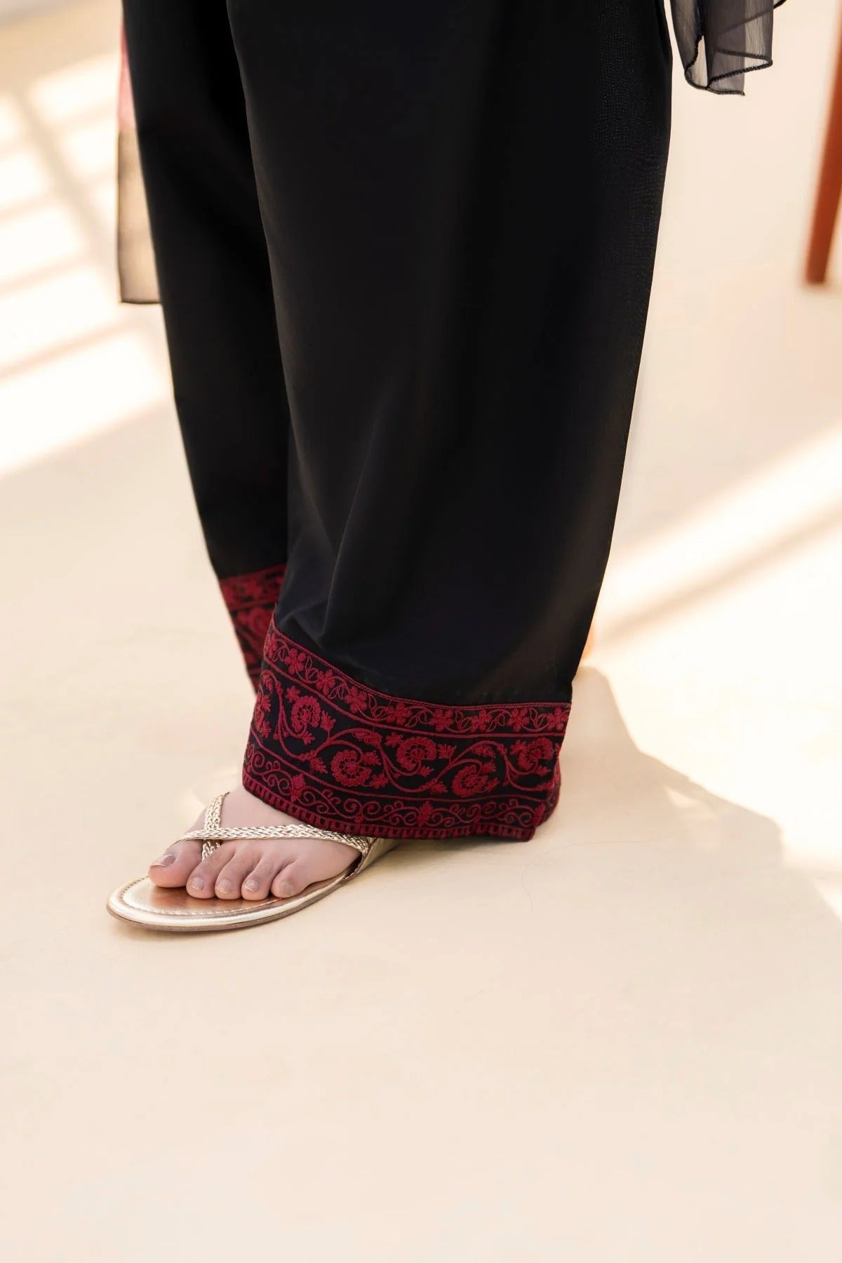 Lawn Embroidered Stitched 3Piece IB - 394